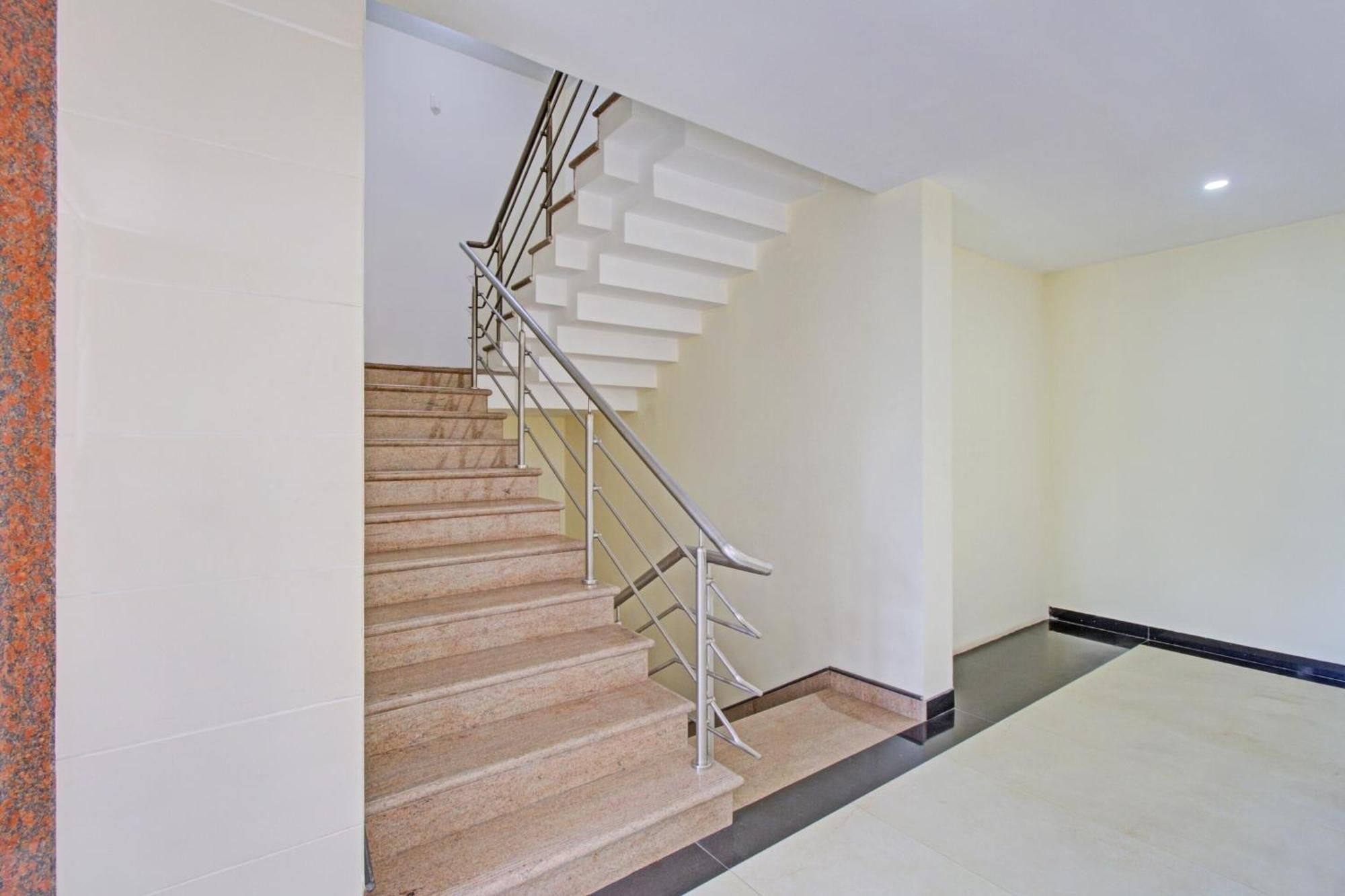 Collection O Venky"S Stay Inn Udupi Dış mekan fotoğraf